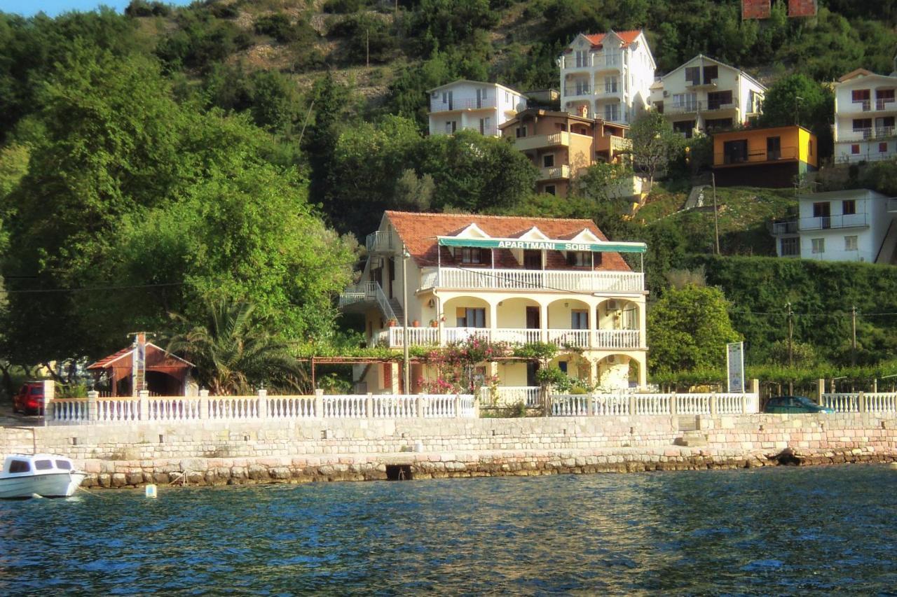 Stevovic Apartments Tivat Eksteriør bilde