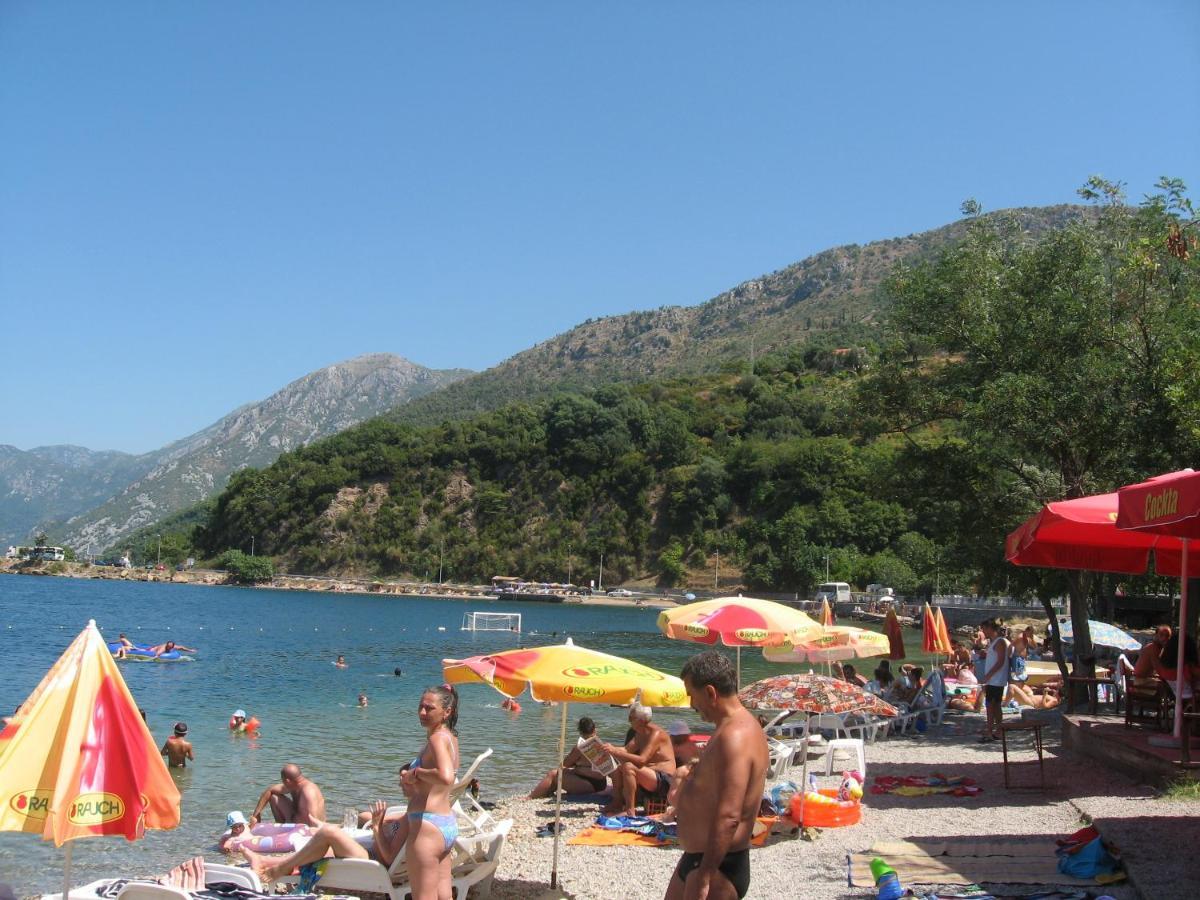 Stevovic Apartments Tivat Eksteriør bilde