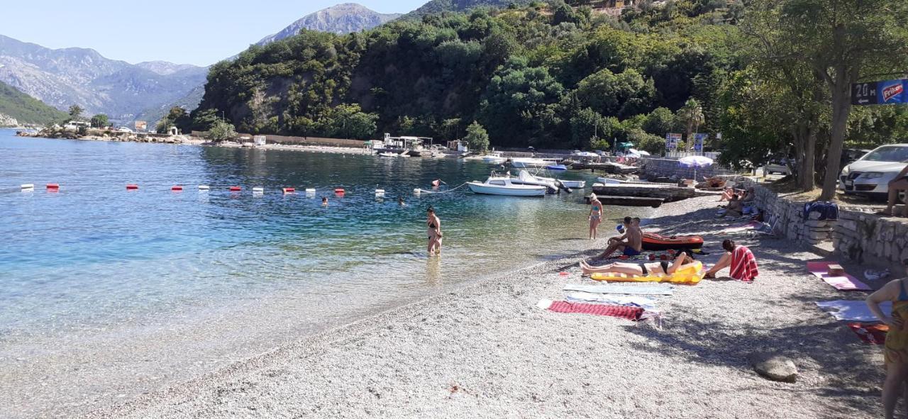 Stevovic Apartments Tivat Eksteriør bilde