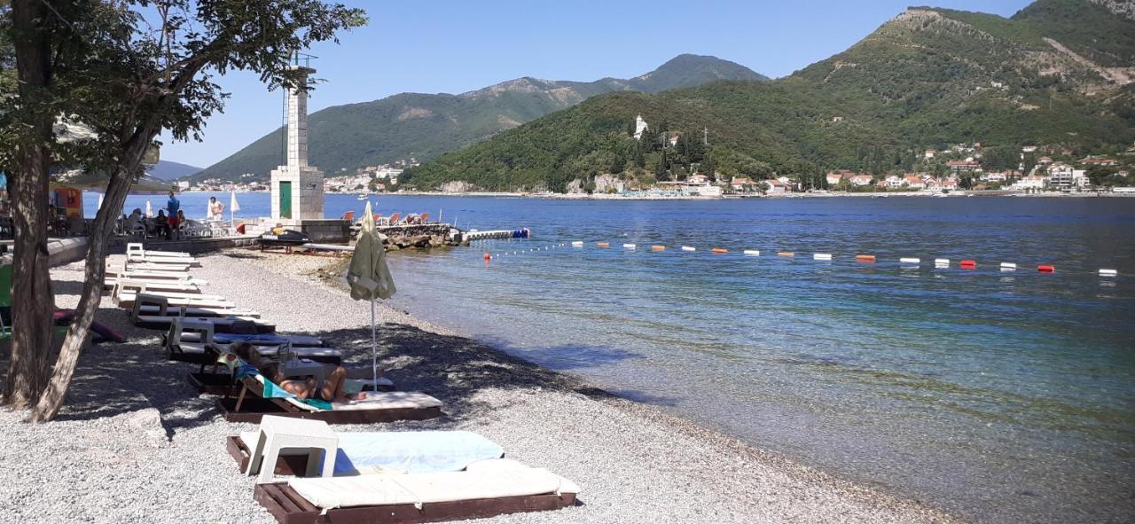 Stevovic Apartments Tivat Eksteriør bilde